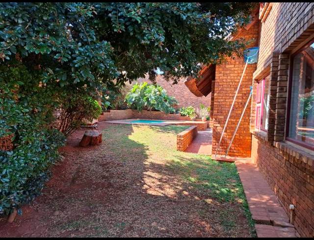 3 BEDROOM HOUSE FOR SALE IN FAERIE GLEN